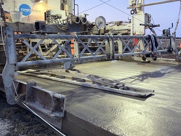 MTC Concrete та ЄДБК: інновації в бетонних дорогах на Н 14 (с. Возсіятське, 2021)